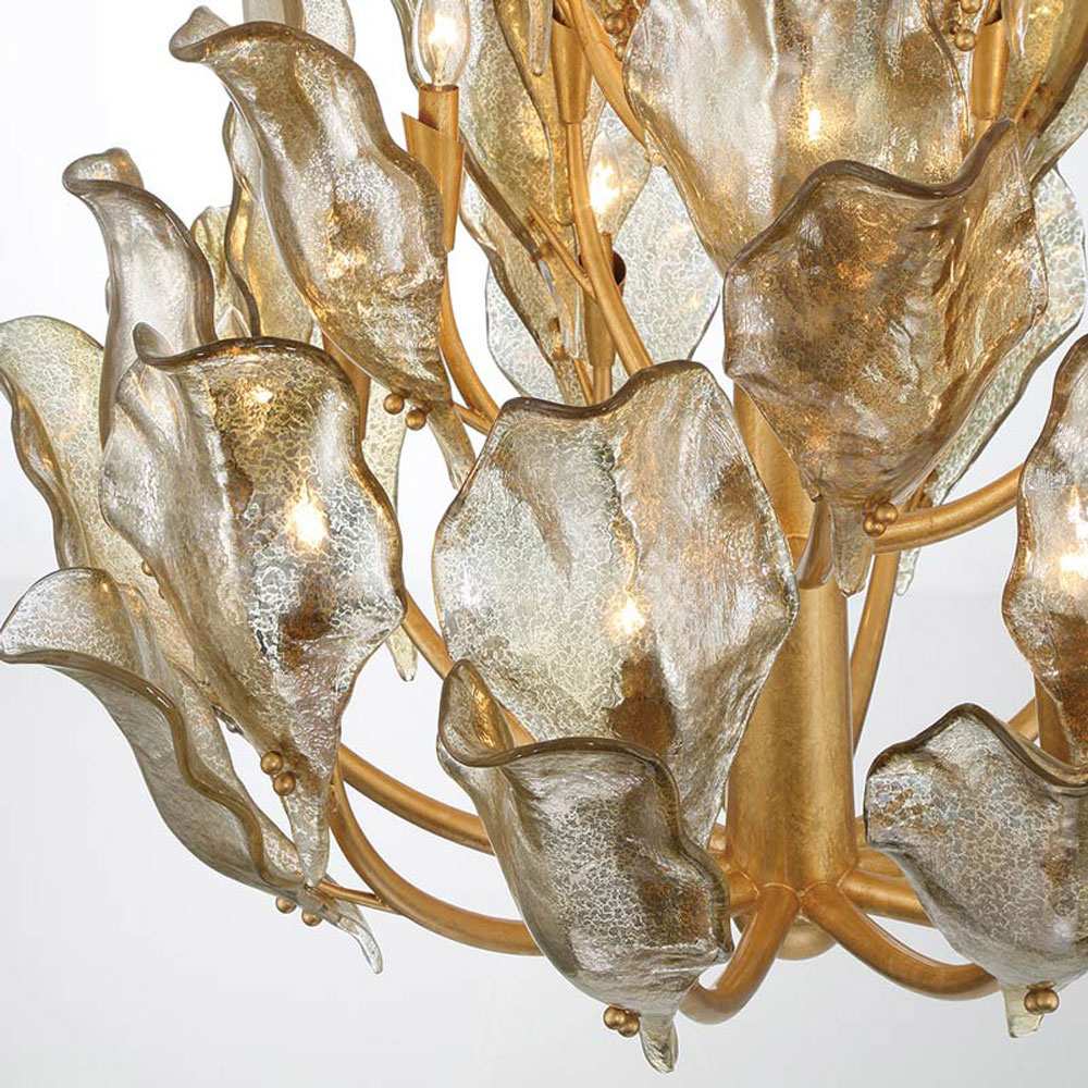 Brindisi Chandelier in Detail.