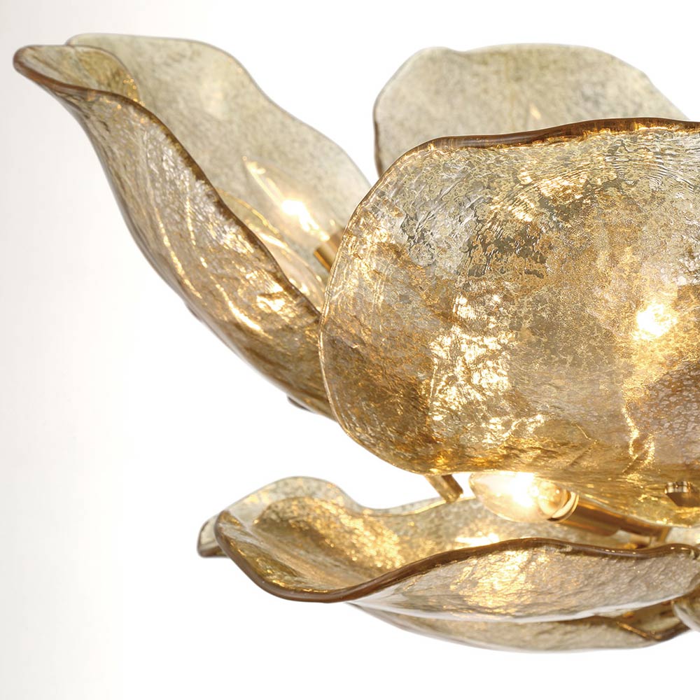 Corato Chandelier in Detail.