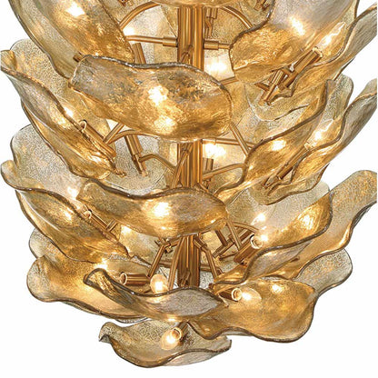 Corato Grand Chandelier in Detail.