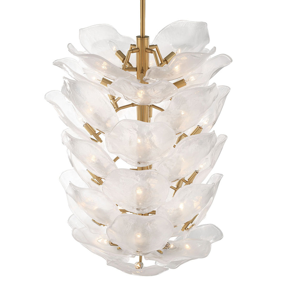 Corato Grand Chandelier in Detail.