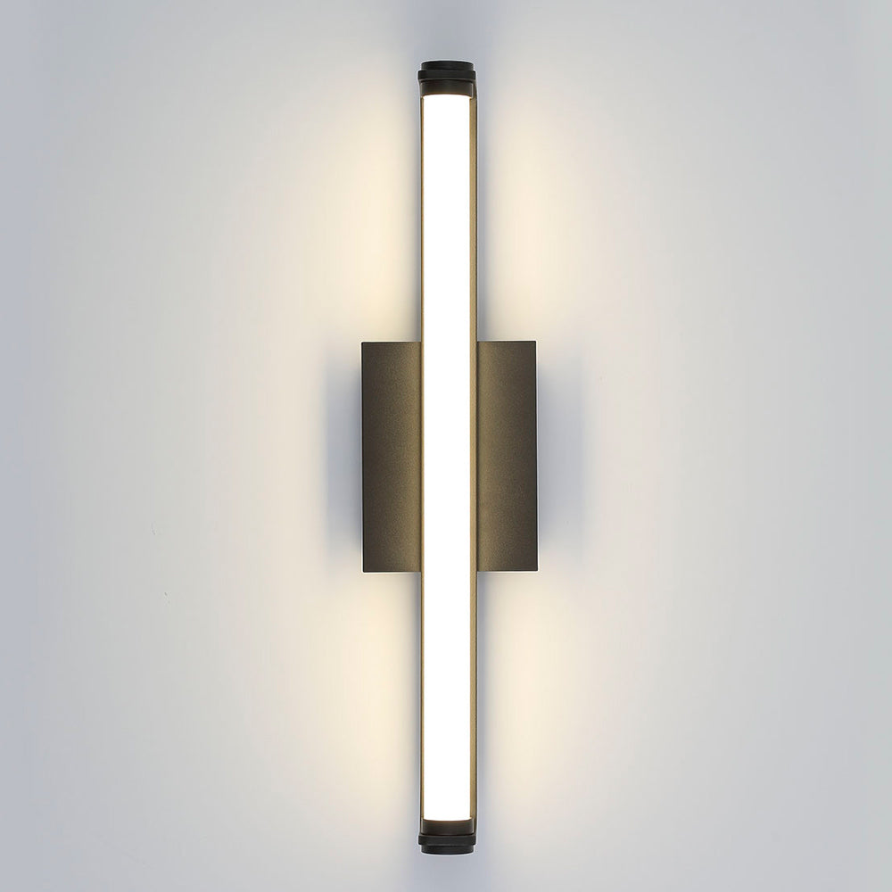 Mola LED Bath Vanity Light in Detail.