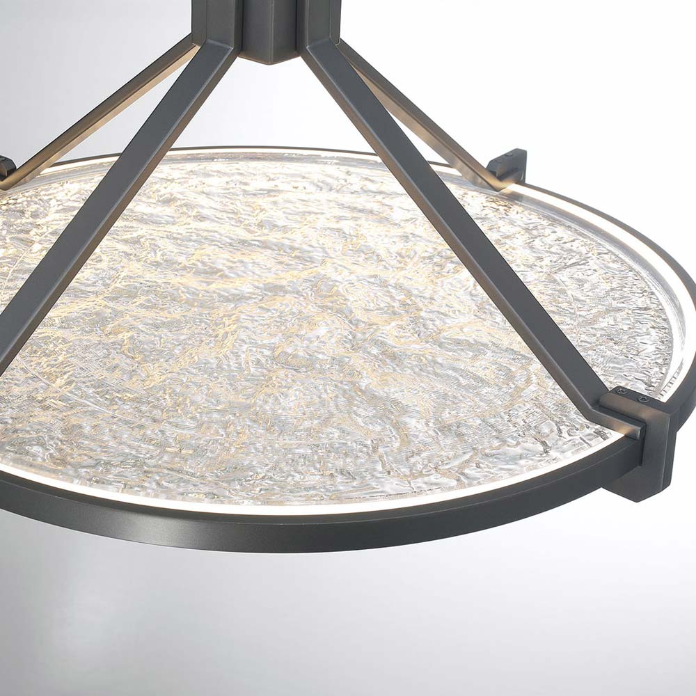 Raffinato LED Chandelier in Detail.