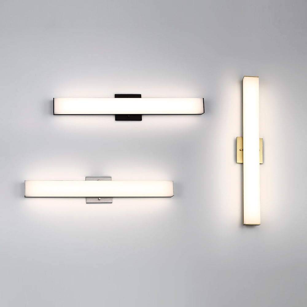 Ruvo LED Bath Vanity Light in Detail.