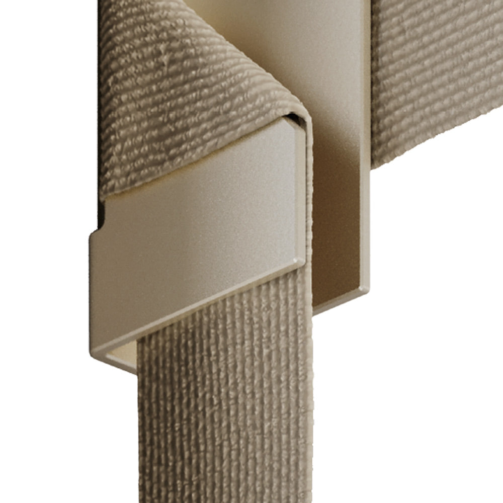 Map Corner Bracket in Detail.