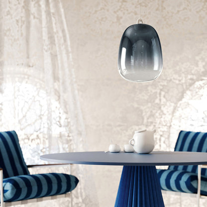 Oblo'Cluster LED Pendant Light in dining room.