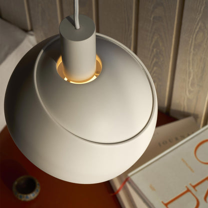 FJ Elements Pendant Light in Detail.