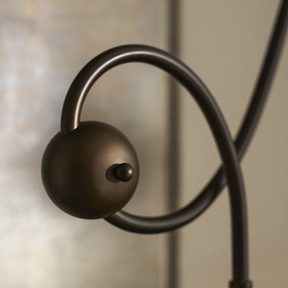PH 1/1 Piano Table Lamp in Detail.
