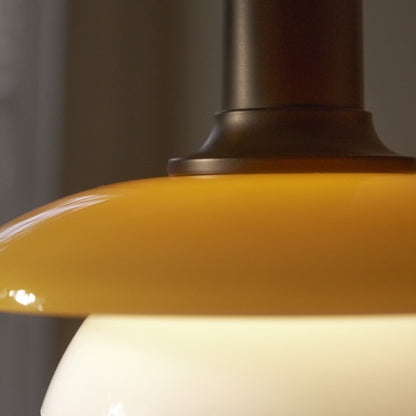 PH 3/3 Pendant light in Detail.