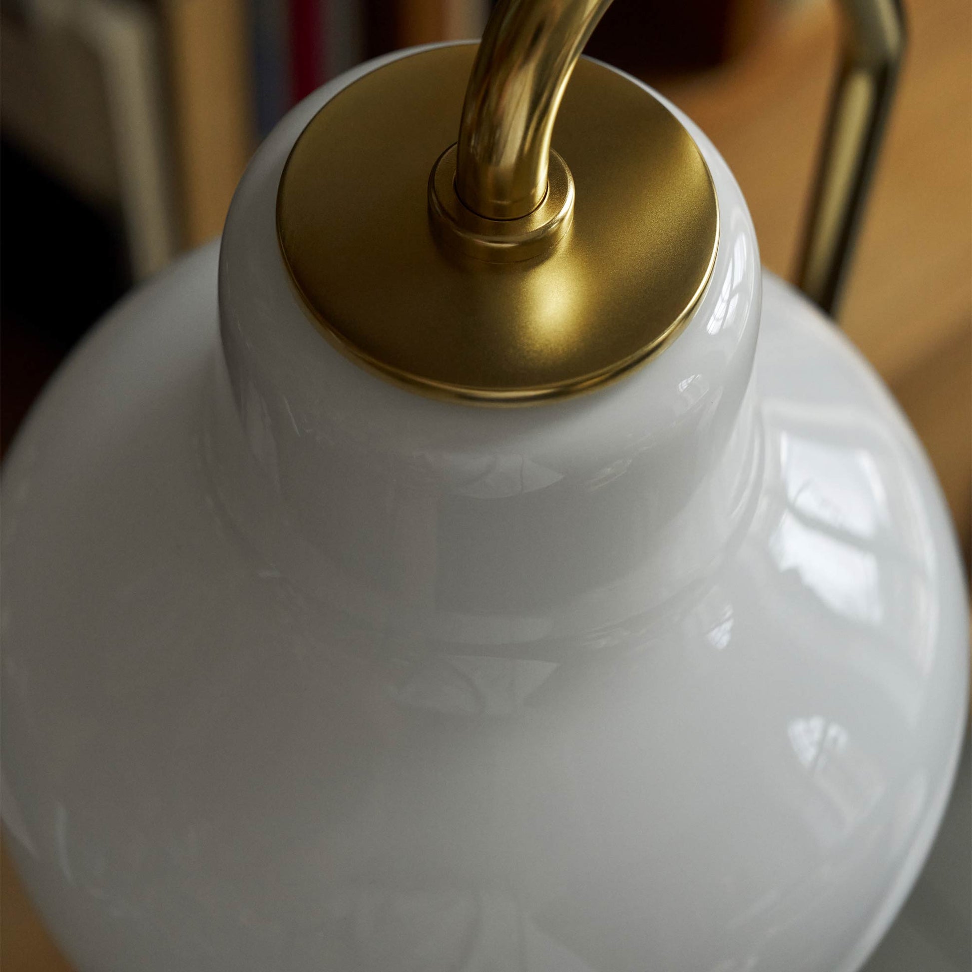 VL Ring Crown Floor Lamp in Detail.