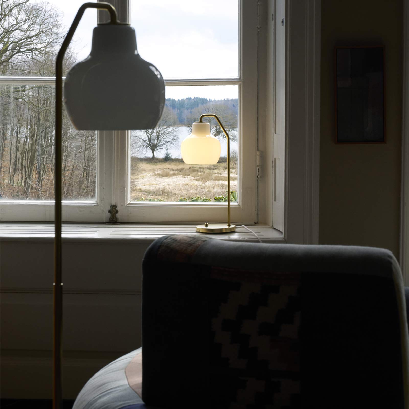 VL Ring Crown Floor Lamp in living room.