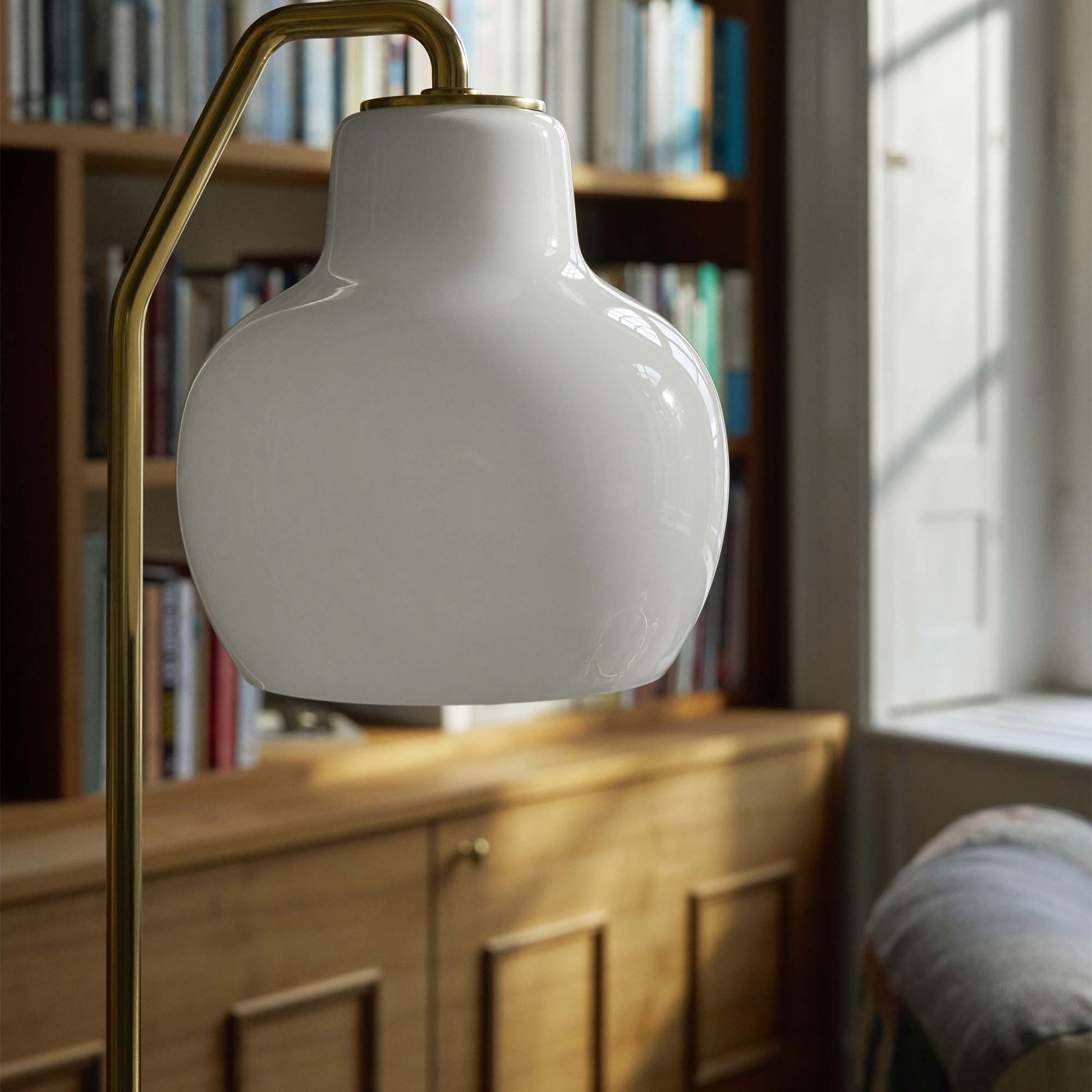 VL Ring Crown Floor Lamp in living room.