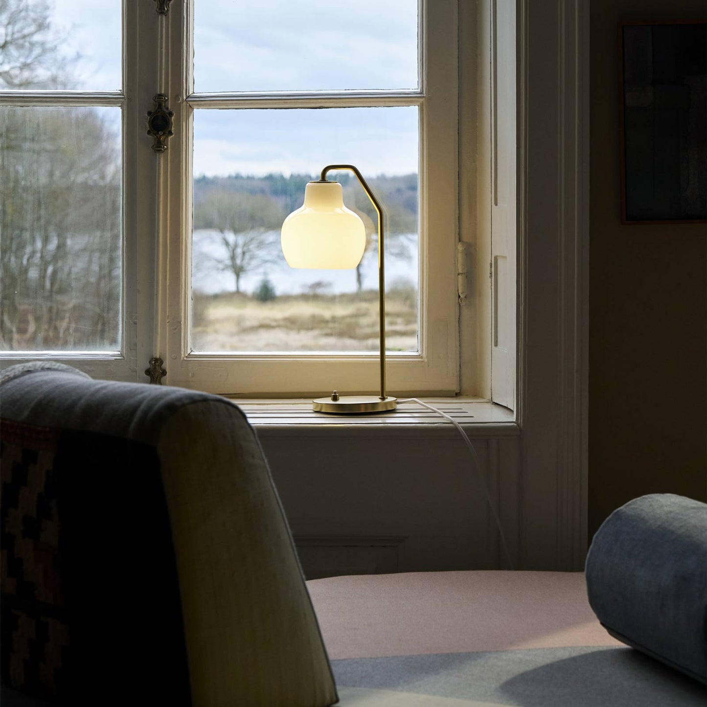 VL Ring Crown Table Lamp in living room.