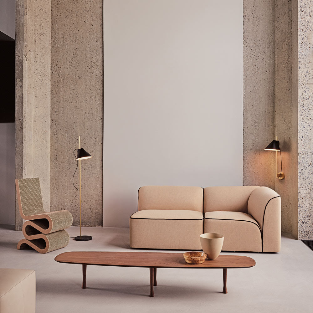 Yuh LED Wall Light in Living Room.