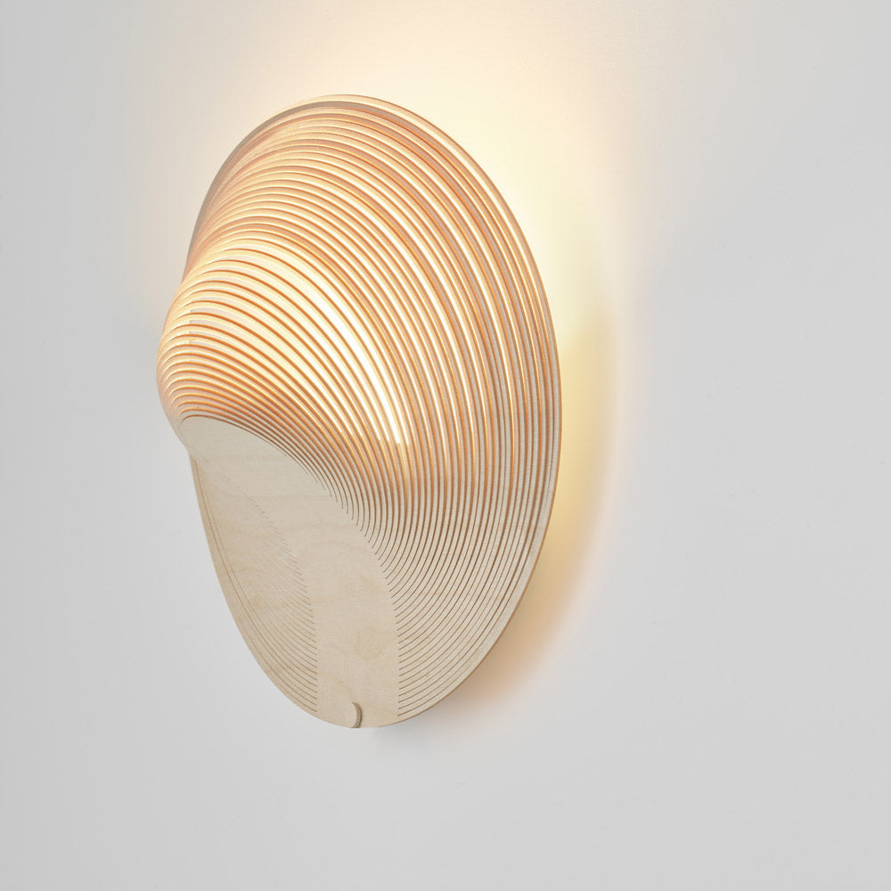 Illan LED Wall Light in Detail.