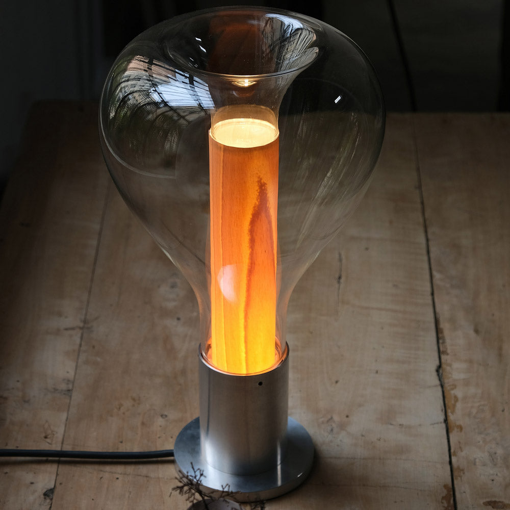 Eris Table Lamp in Detail.