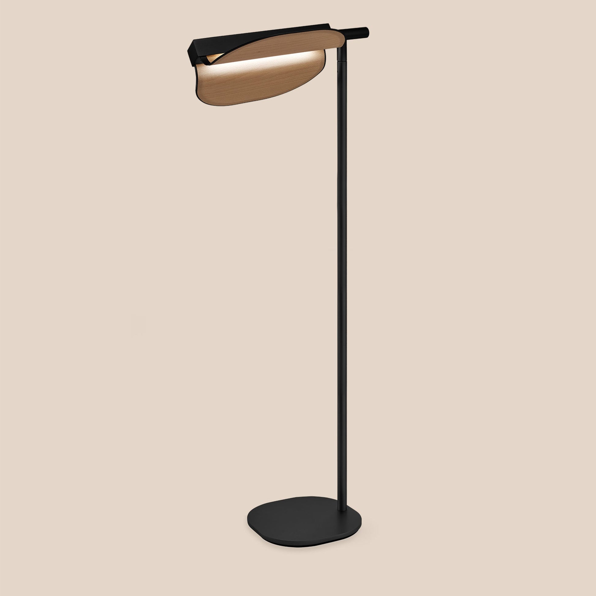 Omma LED Floor Lamp in Detail.