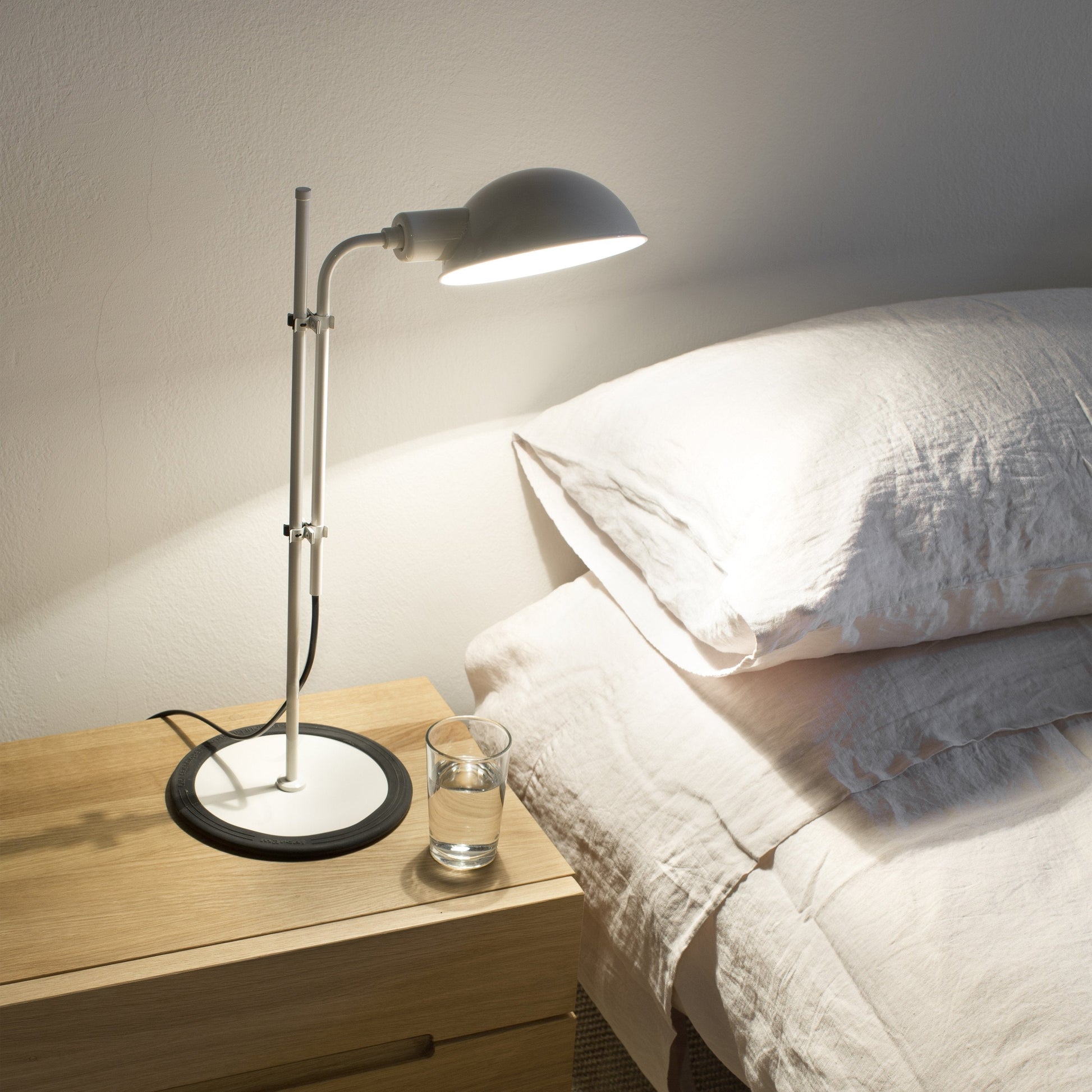 Funiculi S Table Lamp in bedroom.