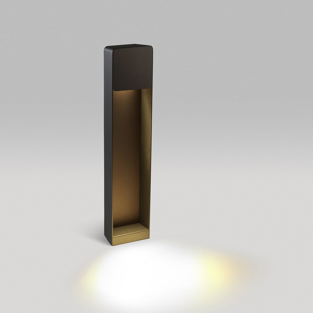 Lab Outdoor LED Bollard in Detail.