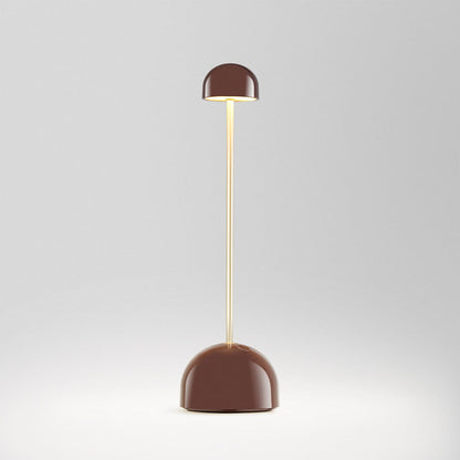 Sips Outdoor LED Potable Table Lamp in Detail.