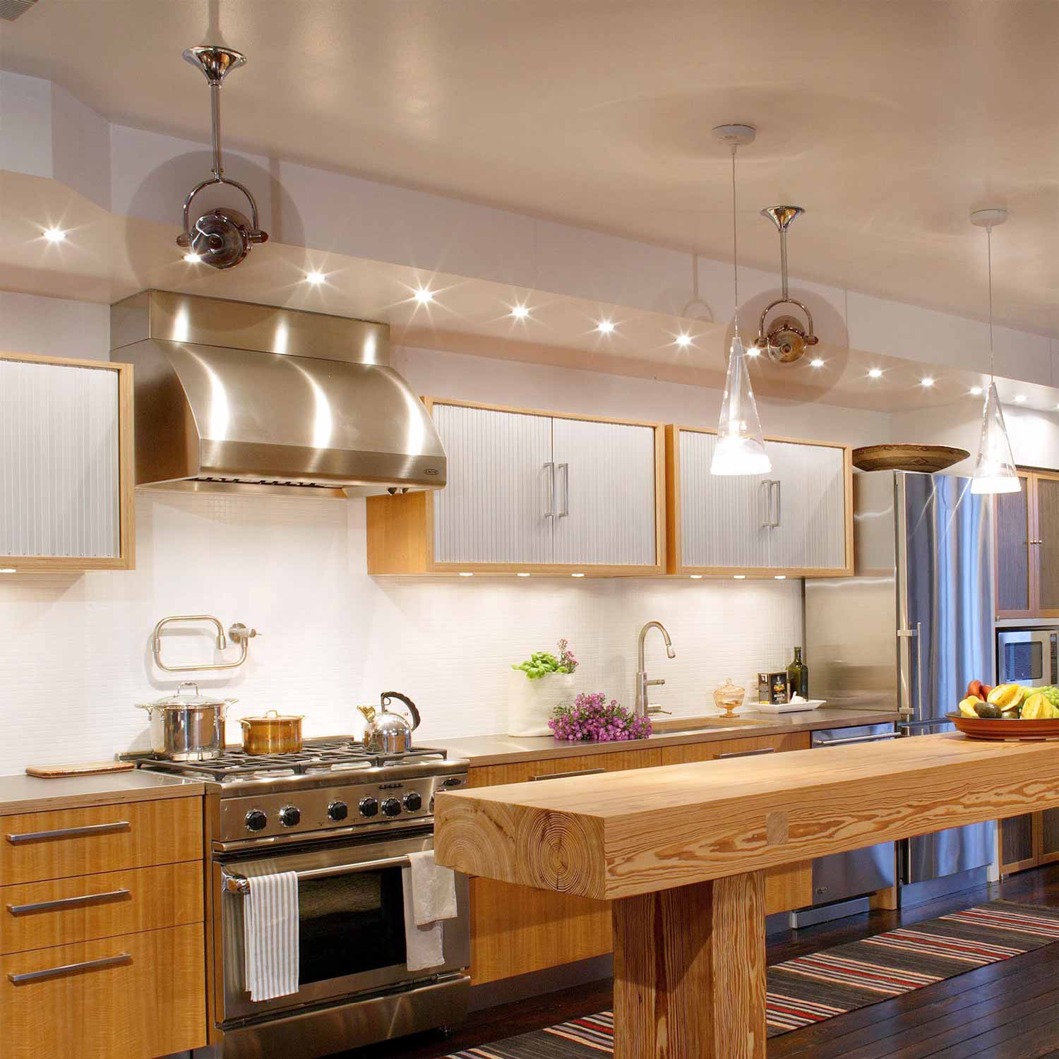 Bianca Direcional Ceiling Fan in kitchen.