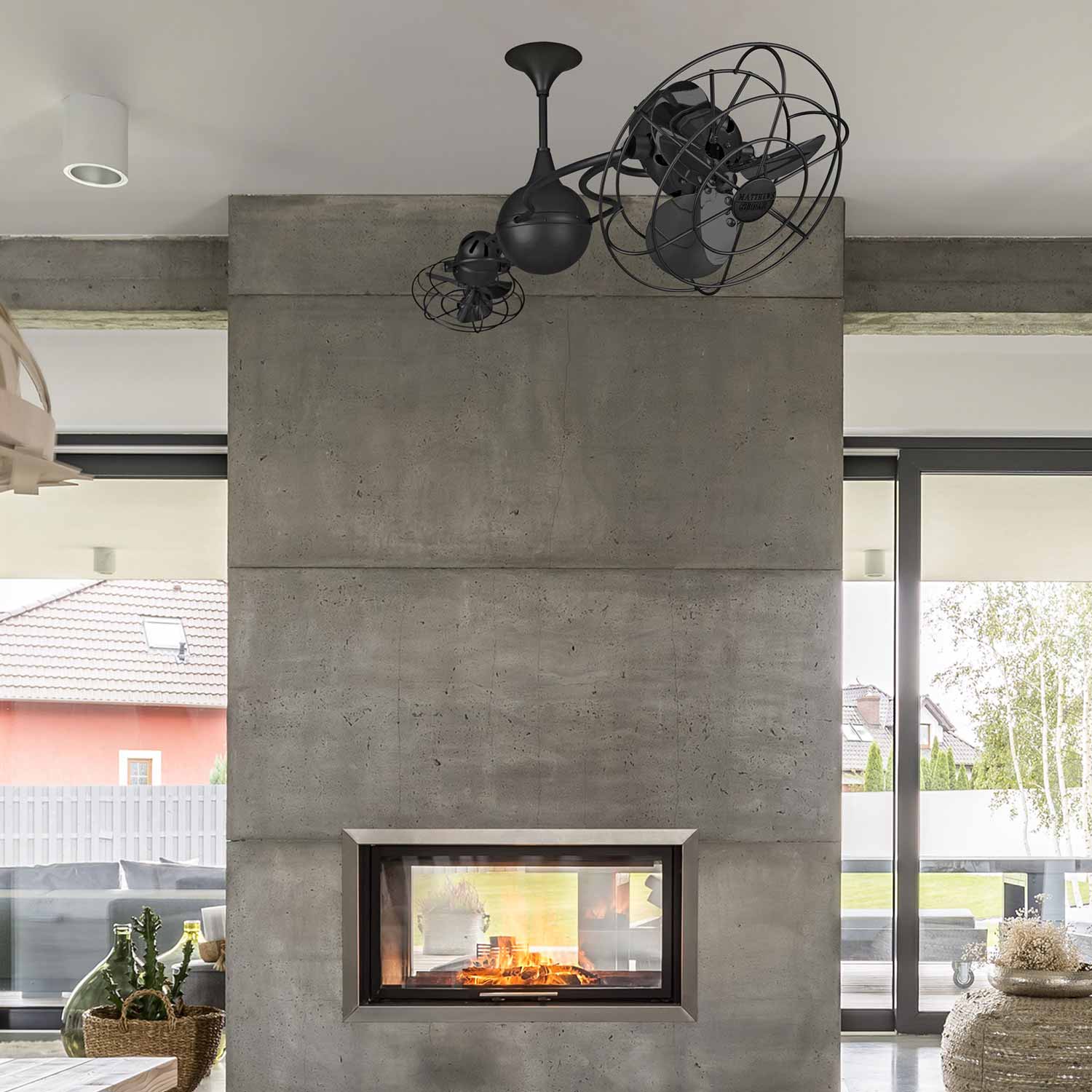 Italo Ventania Ceiling Fan in living room.