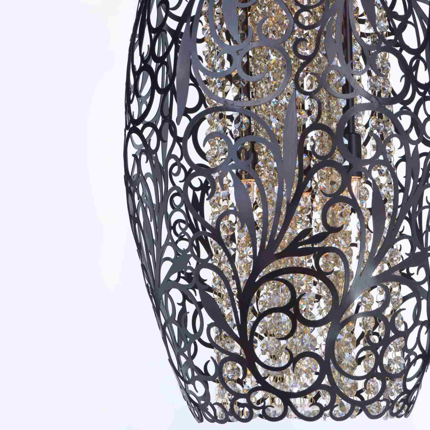 Arabesque Crystal Pendant Light in Detail.