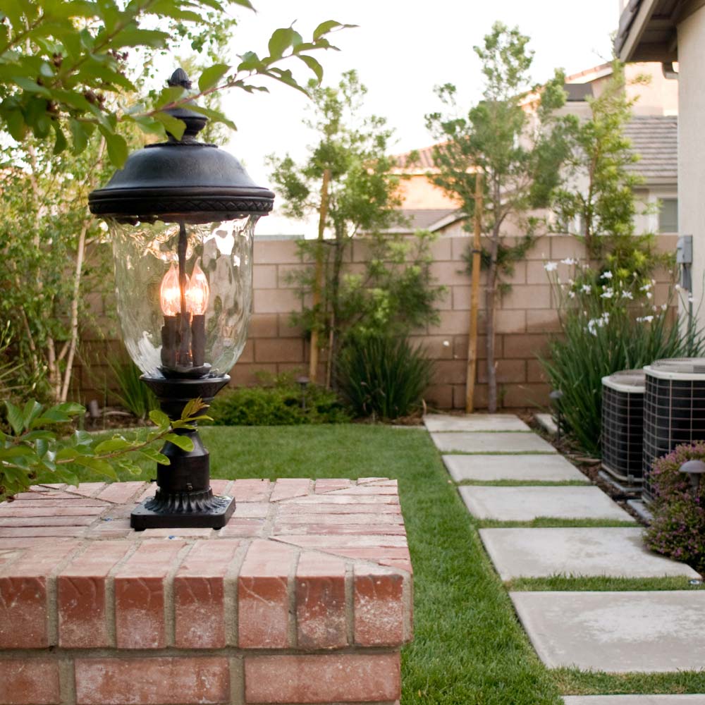 Carriage House Outdoor Post Light in Outside Area.