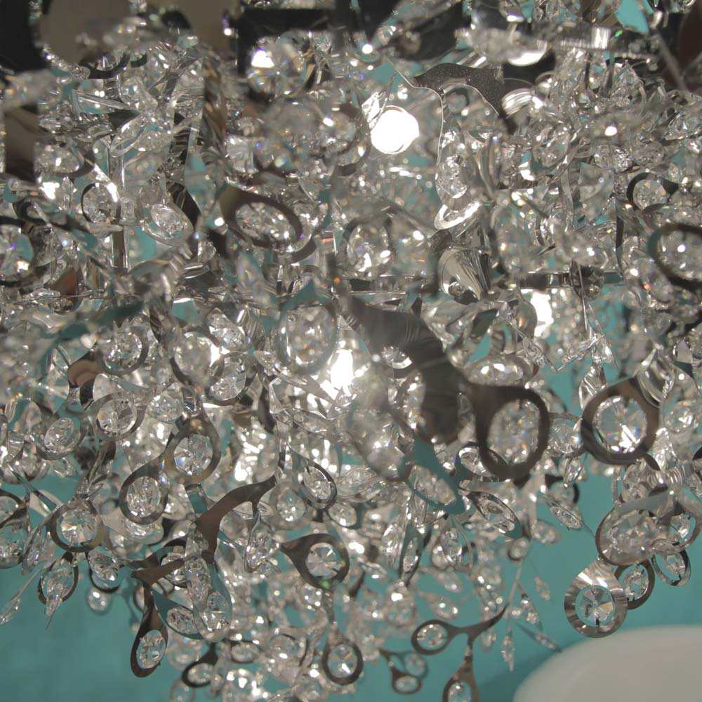 Comet Pendant Light in Detail.