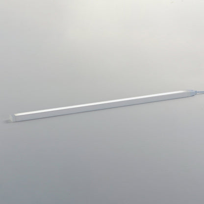 CounterMax Slim LED Tunable Undercabinet Light in Detail.