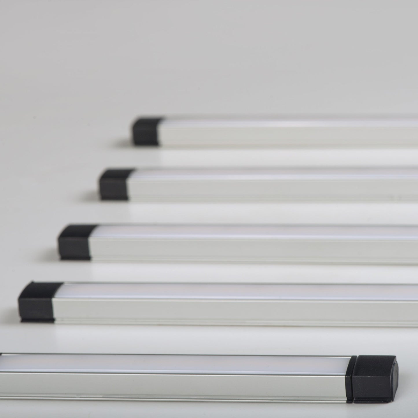 CounterMax Slim Stick LED Undercabinet Light in Detail.