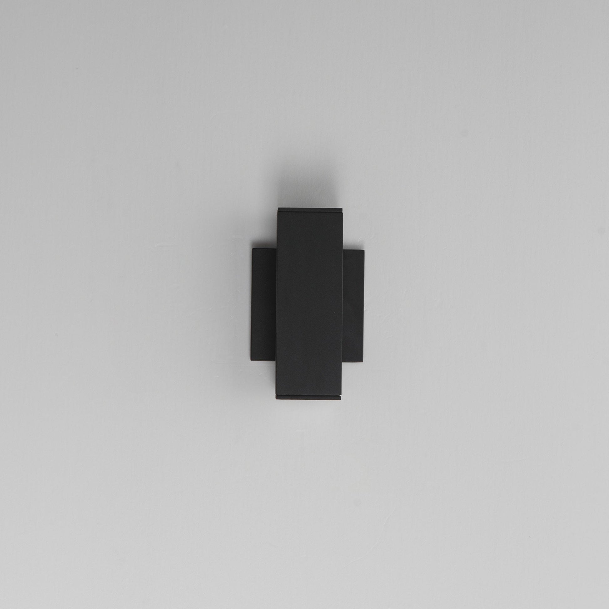 Culvert Outdoor LED Wall Light in Detail.