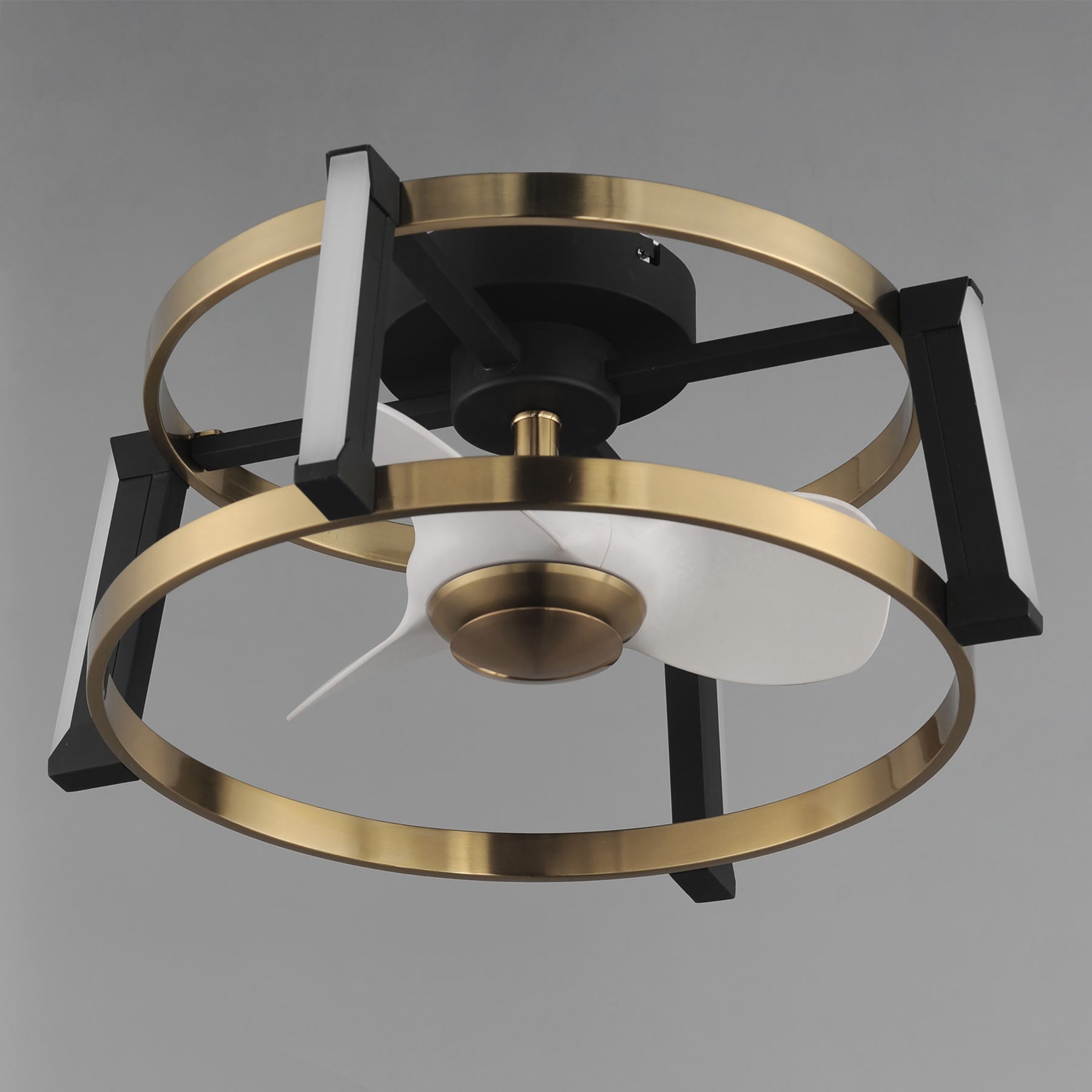 Darling LED Ceiling Fan in Detail.