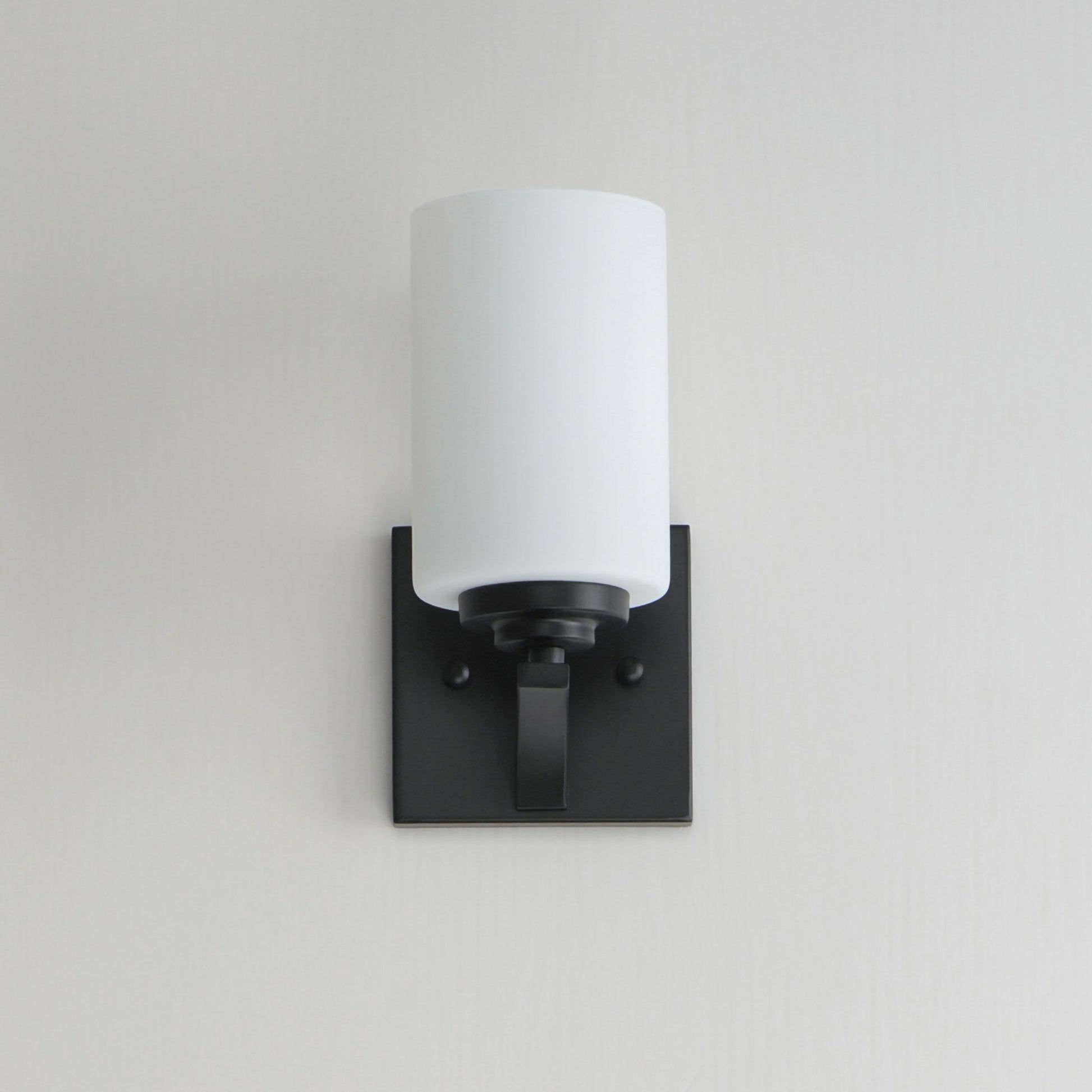 Deven Wall Light in Detail.