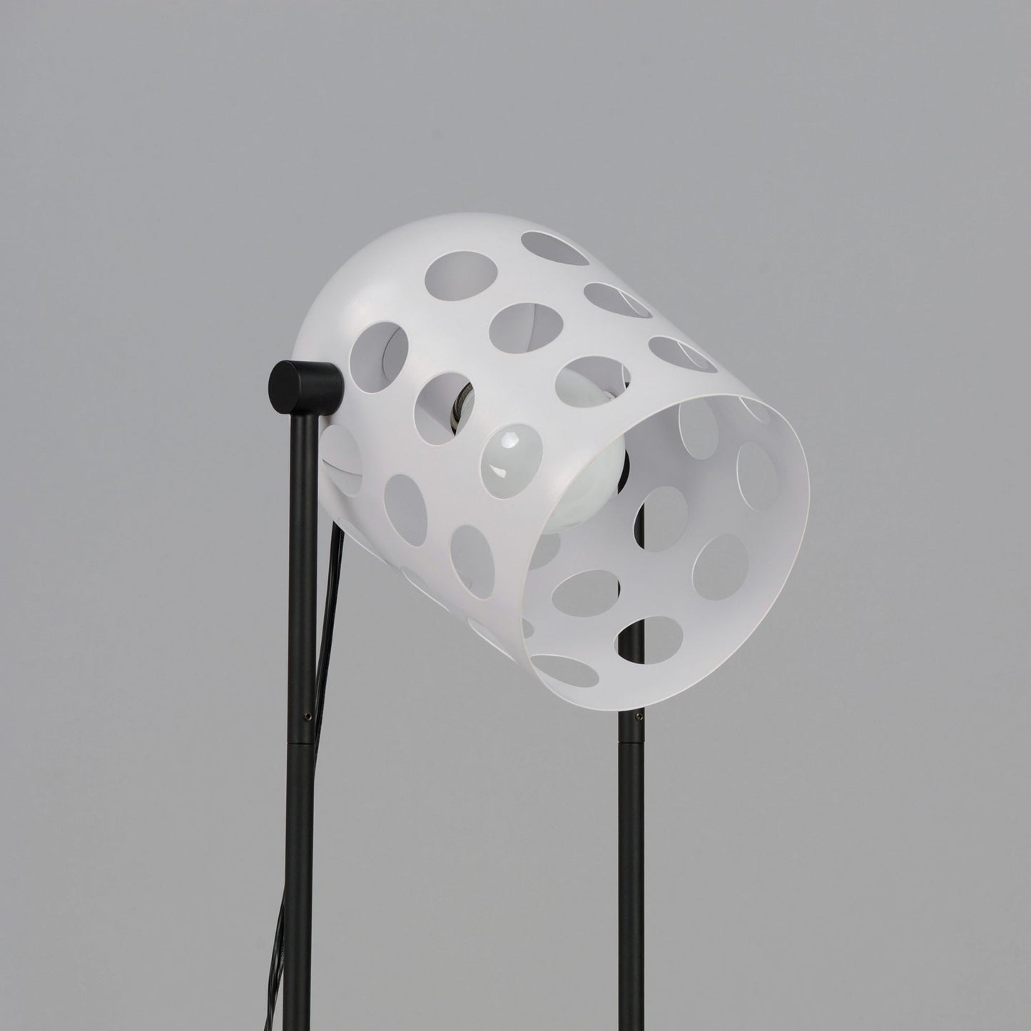 Dottie Floor Lamp in Detail.