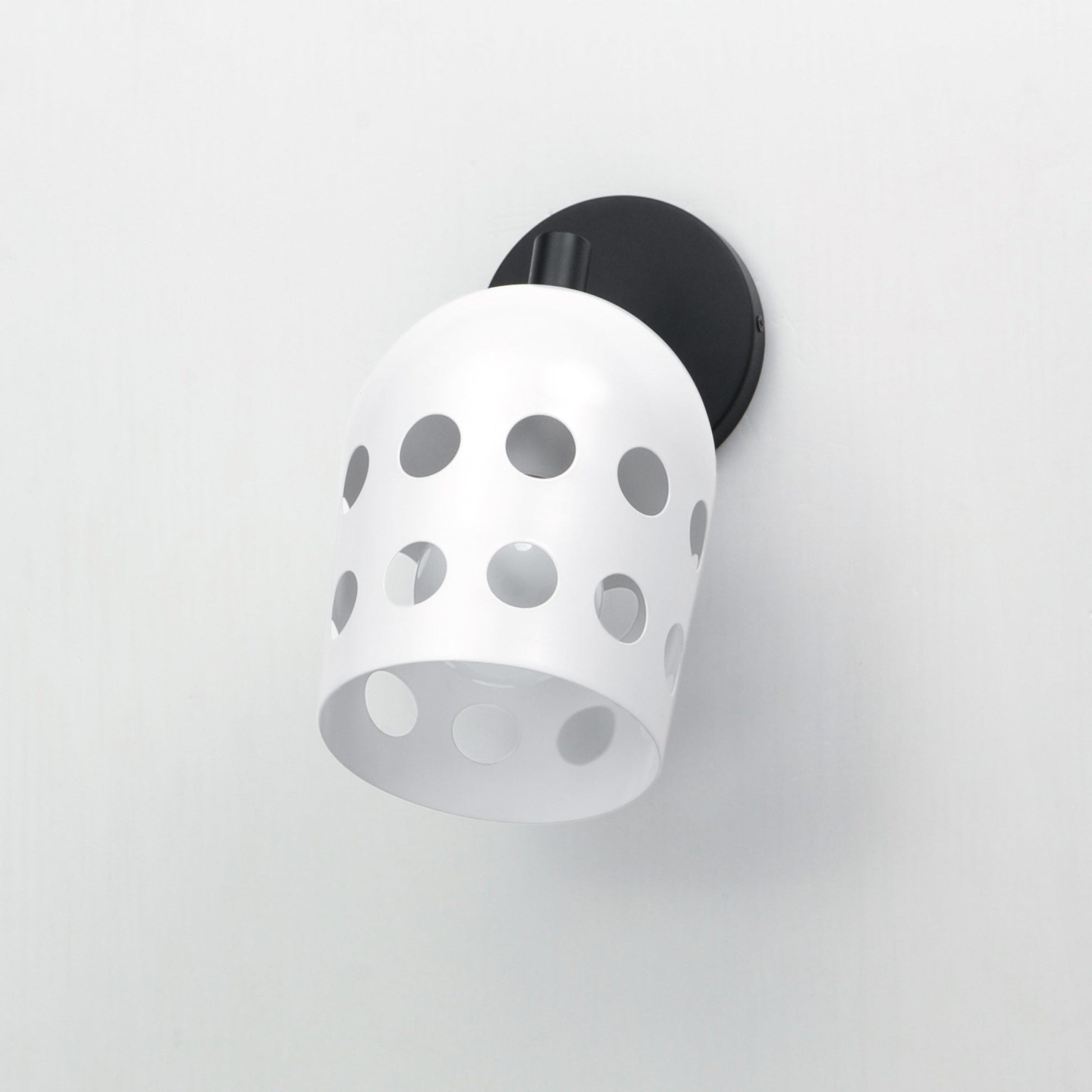 Dottie Wall Light in Detail.