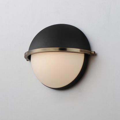 Duke Bath Wall Light in Detail.
