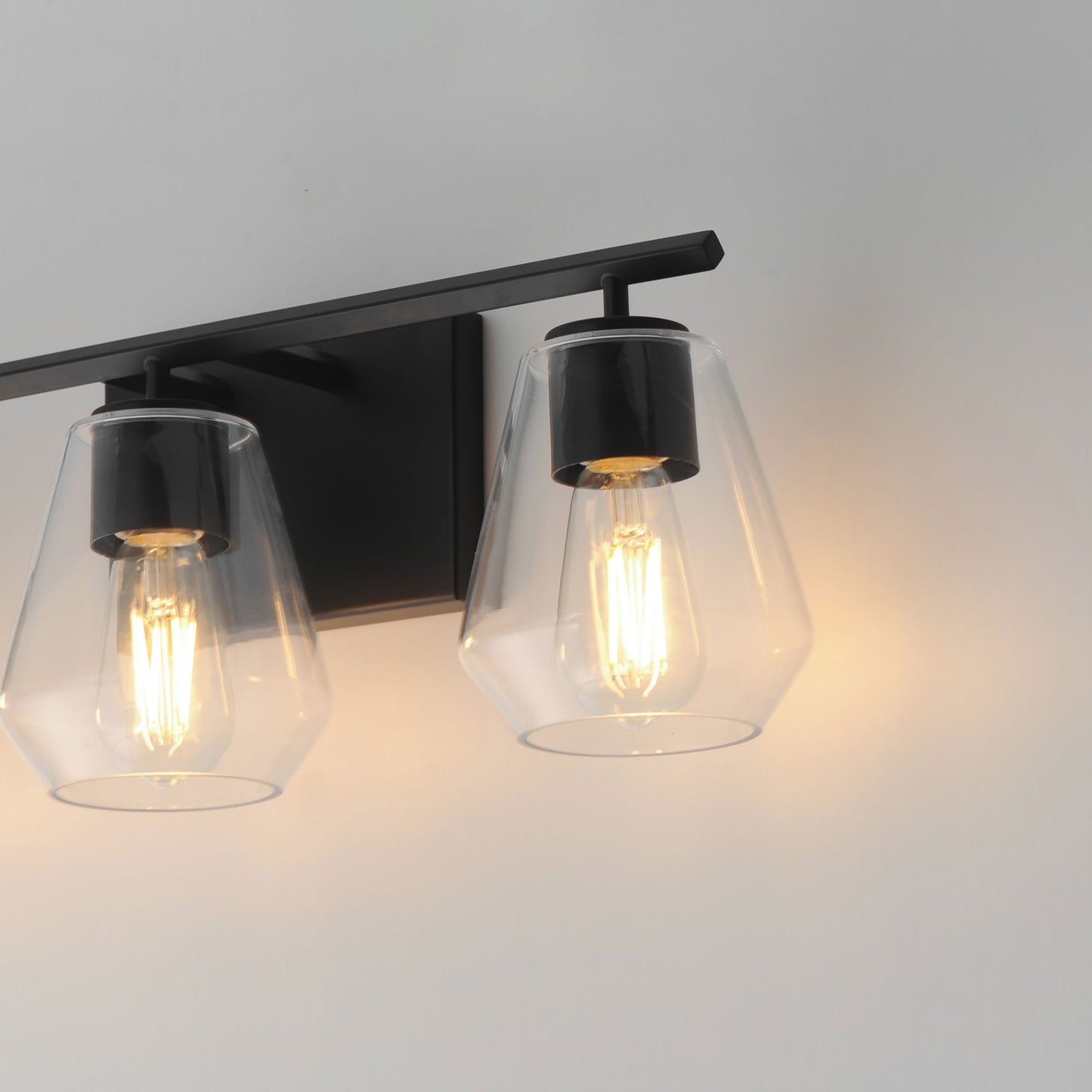 Geode Bath Vanity Light in Detail.