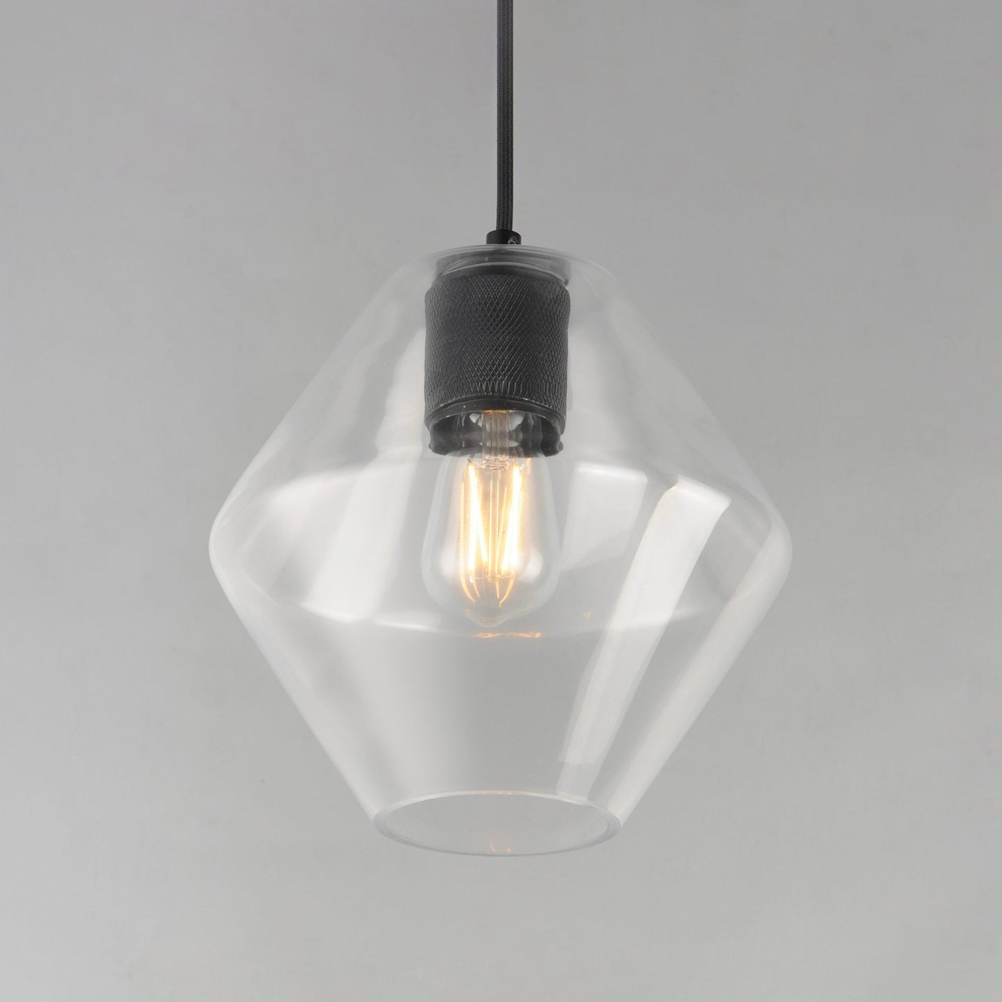 Geode Pendant Light in Detail.