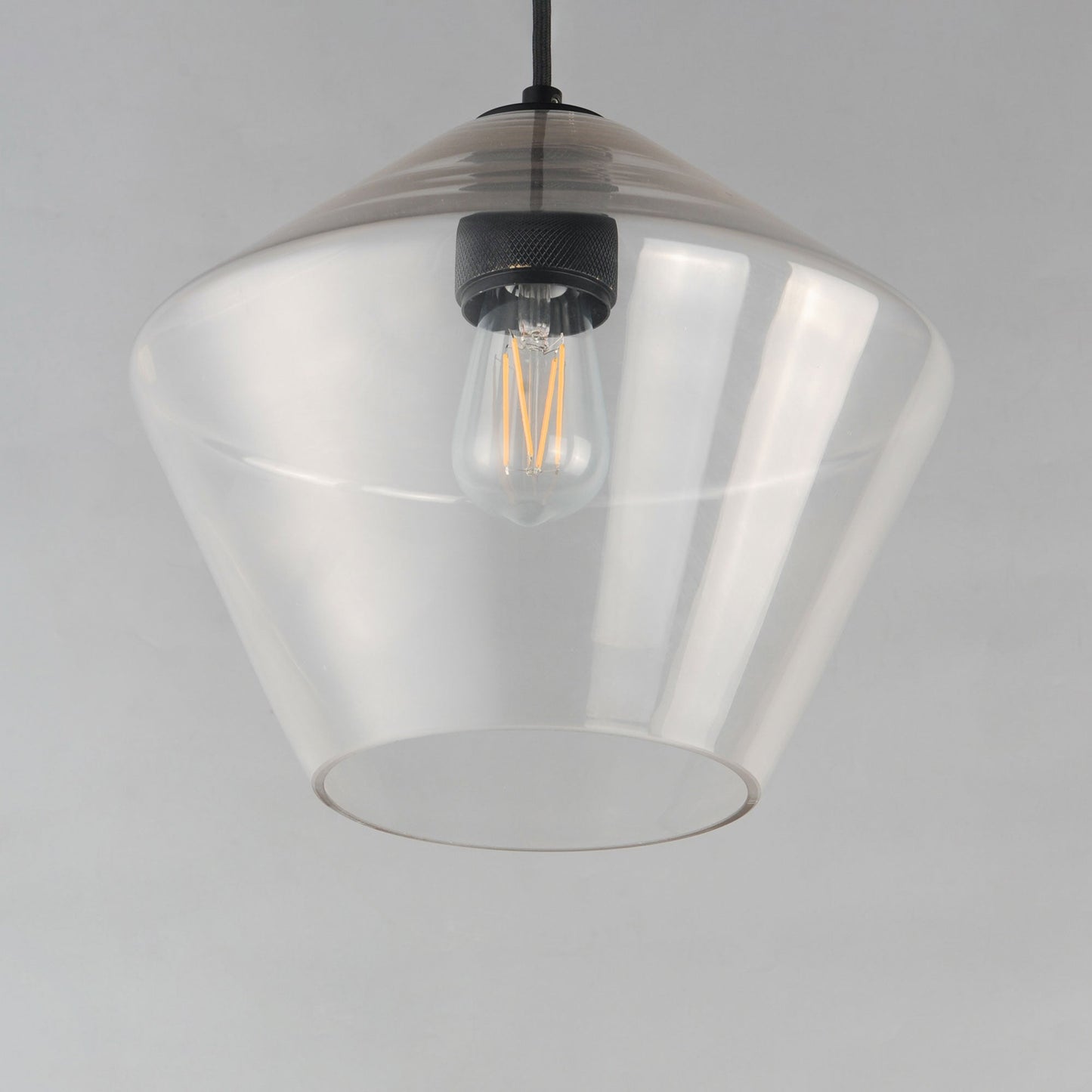 Geode Pendant Light in Detail.