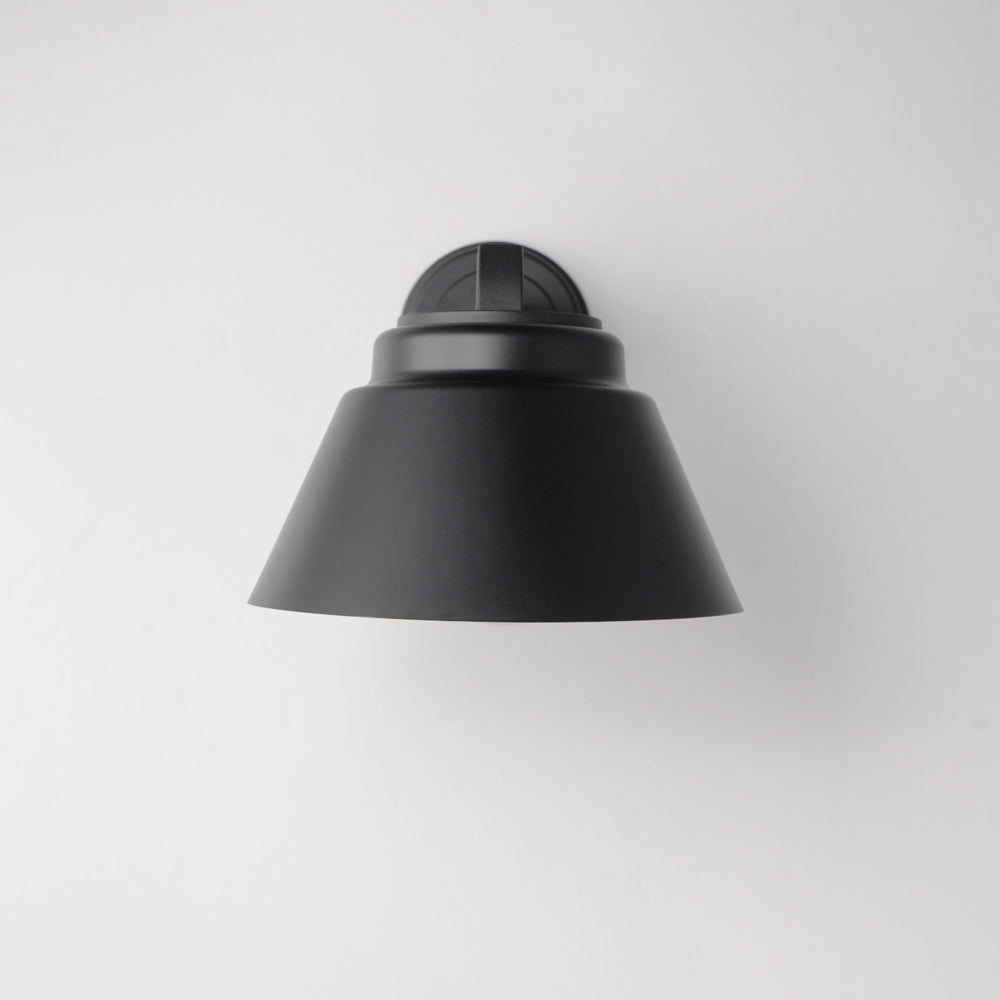Habit Outdoor Wall Light in Detail.