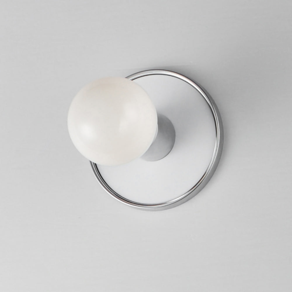 Hollywood Bath Wall Light in Detail.