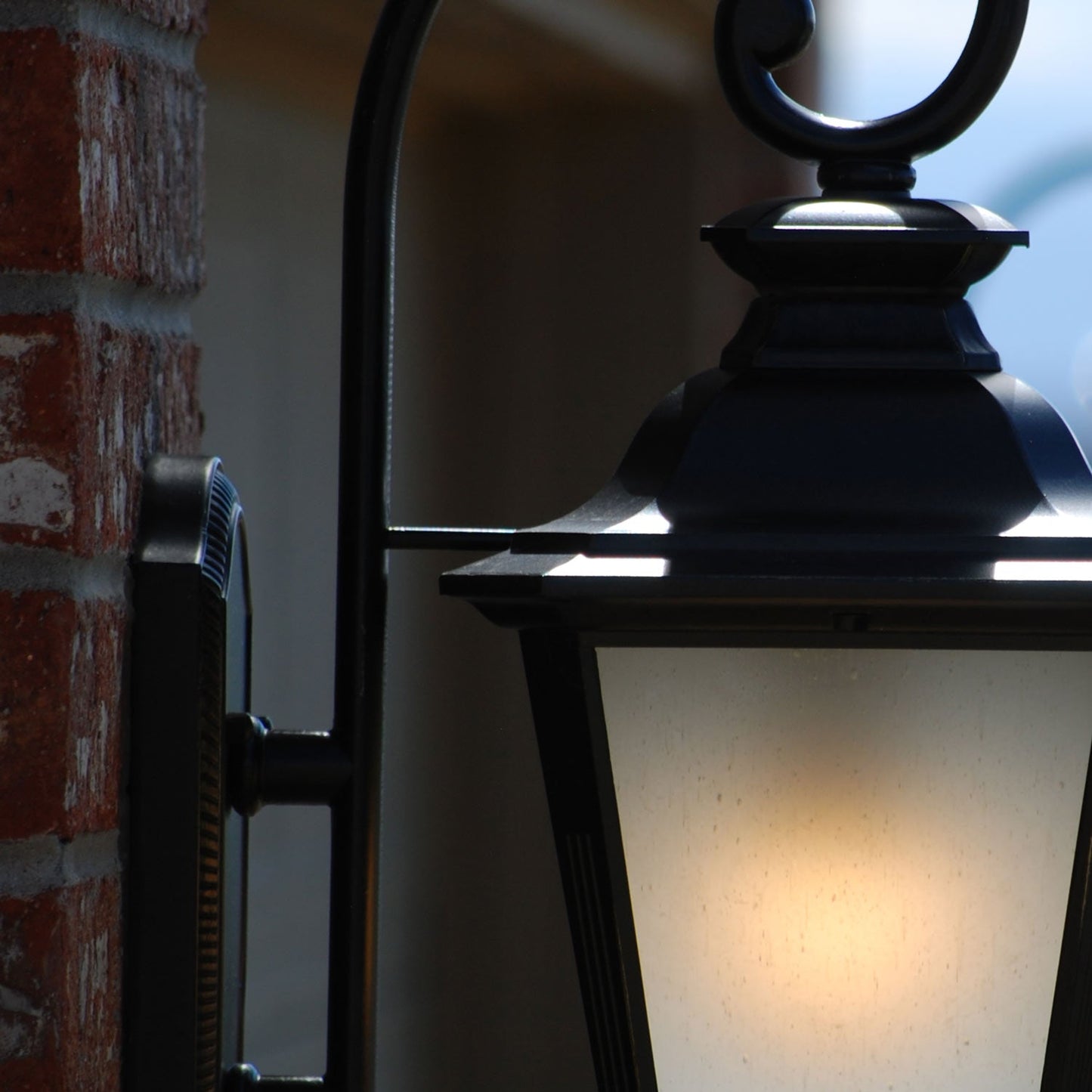 Knoxville Outdoor LED Glass Wall Light in Detail.