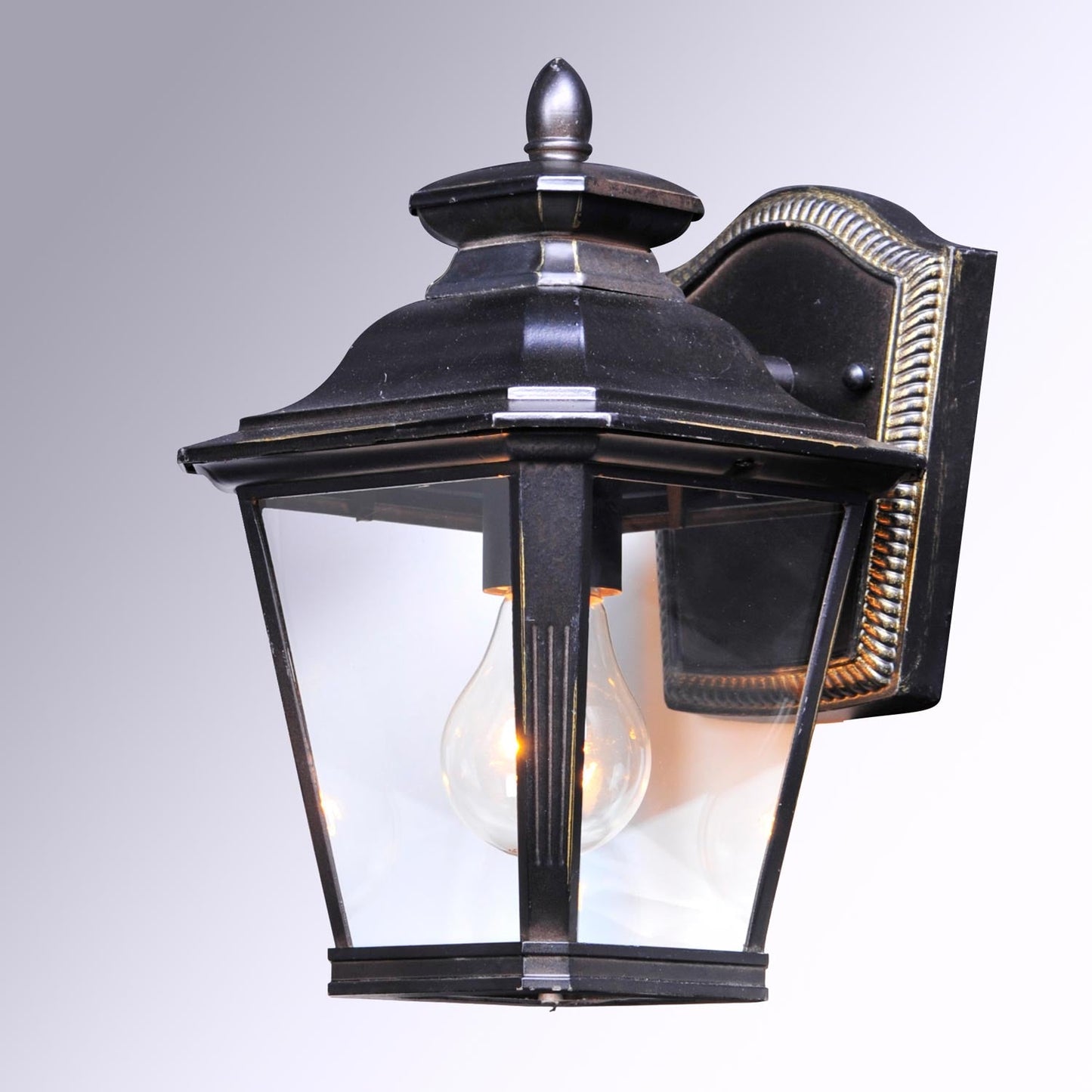 Knoxville Outdoor Wall Light in Detail.