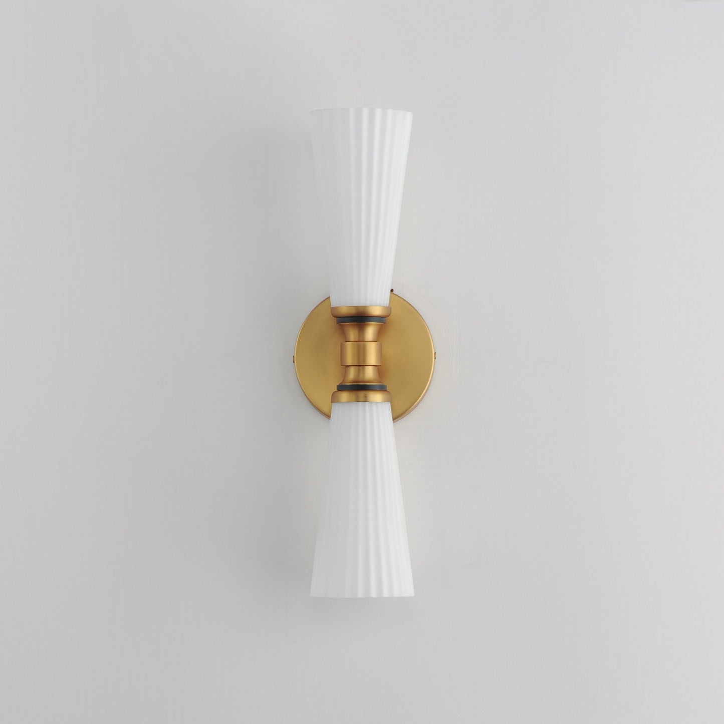 Krevat Bath Wall Light in Detail.