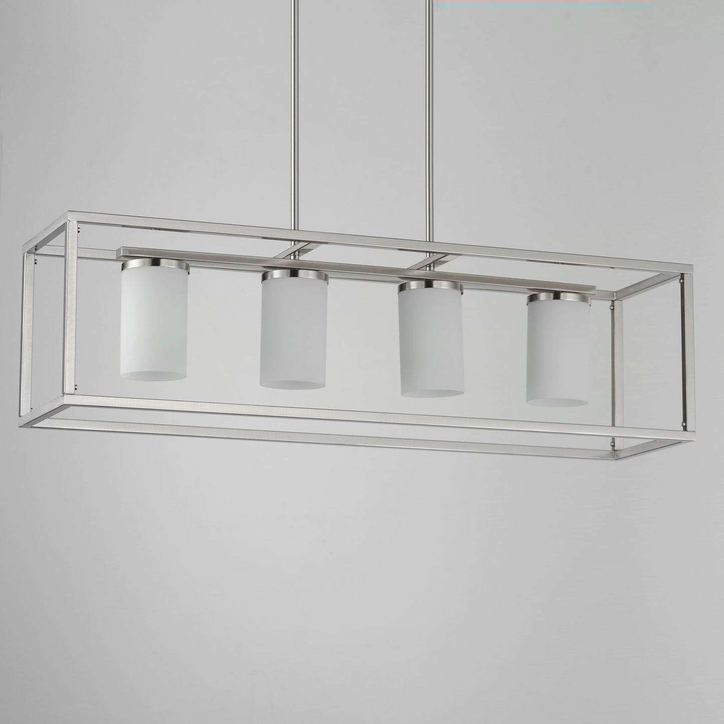 Lateral Linear Pendant Light in Detail.