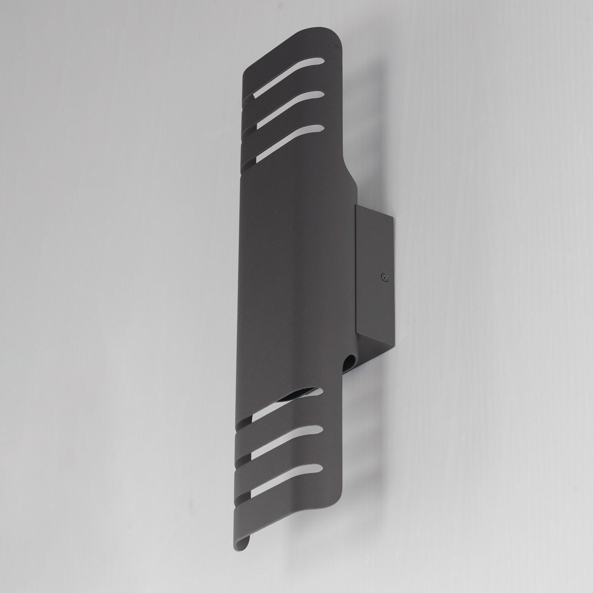 Lightray Outdoor LED Directional Wall Light in Detail.