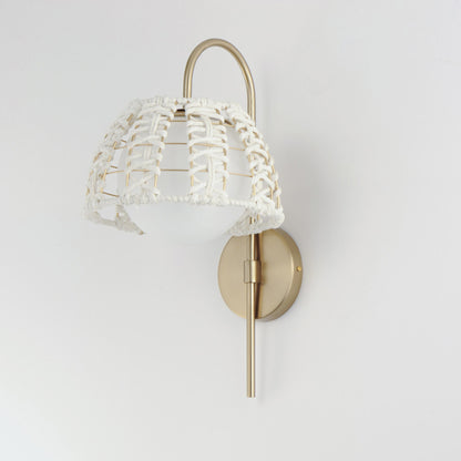 Macrame Wall Light in Detail.