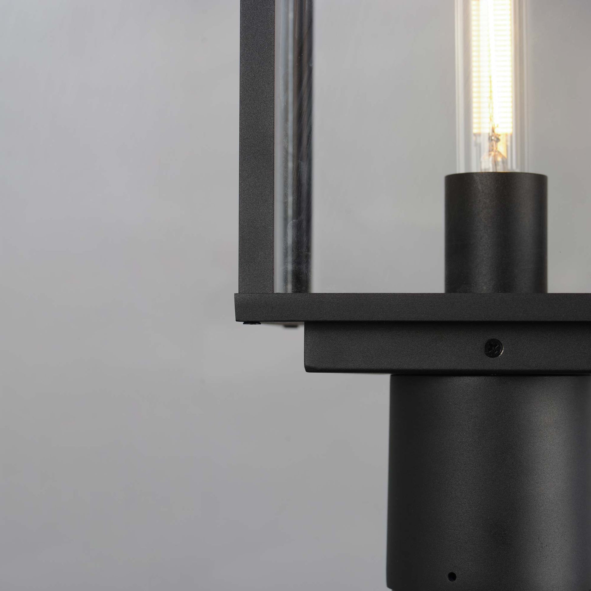Manchester Outdoor Post Light in Detail.