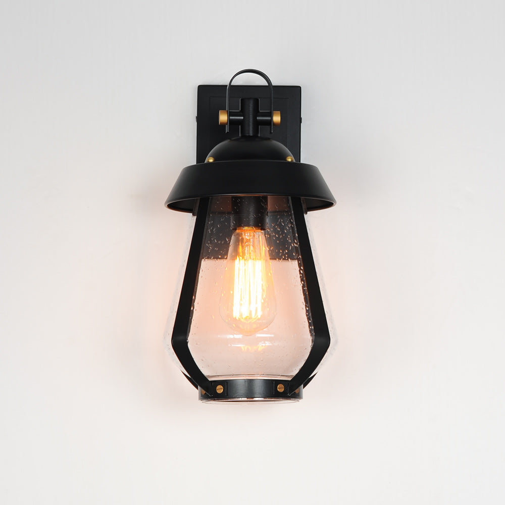 Mariner Outdoor Wall Light in Detail.