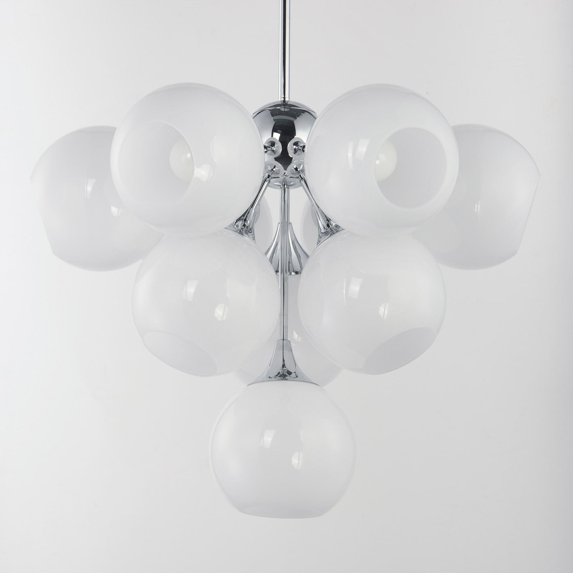 Neve Pendant Light in Detail.